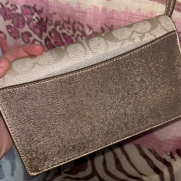 Coach Bag - Picture 6 of 10